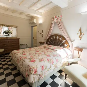 3* Couette-café Corte Dei Neri Residenza D'epoca