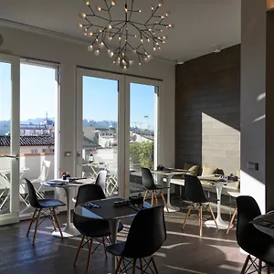 4* Oda ve Kahvaltı The Attico